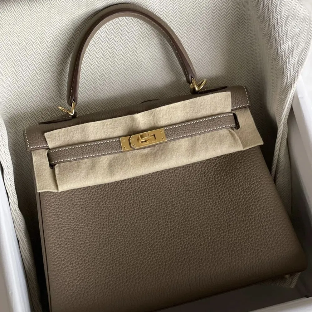 Hermès Kelly 25 Etoupe Togo Gold Hardware GHW