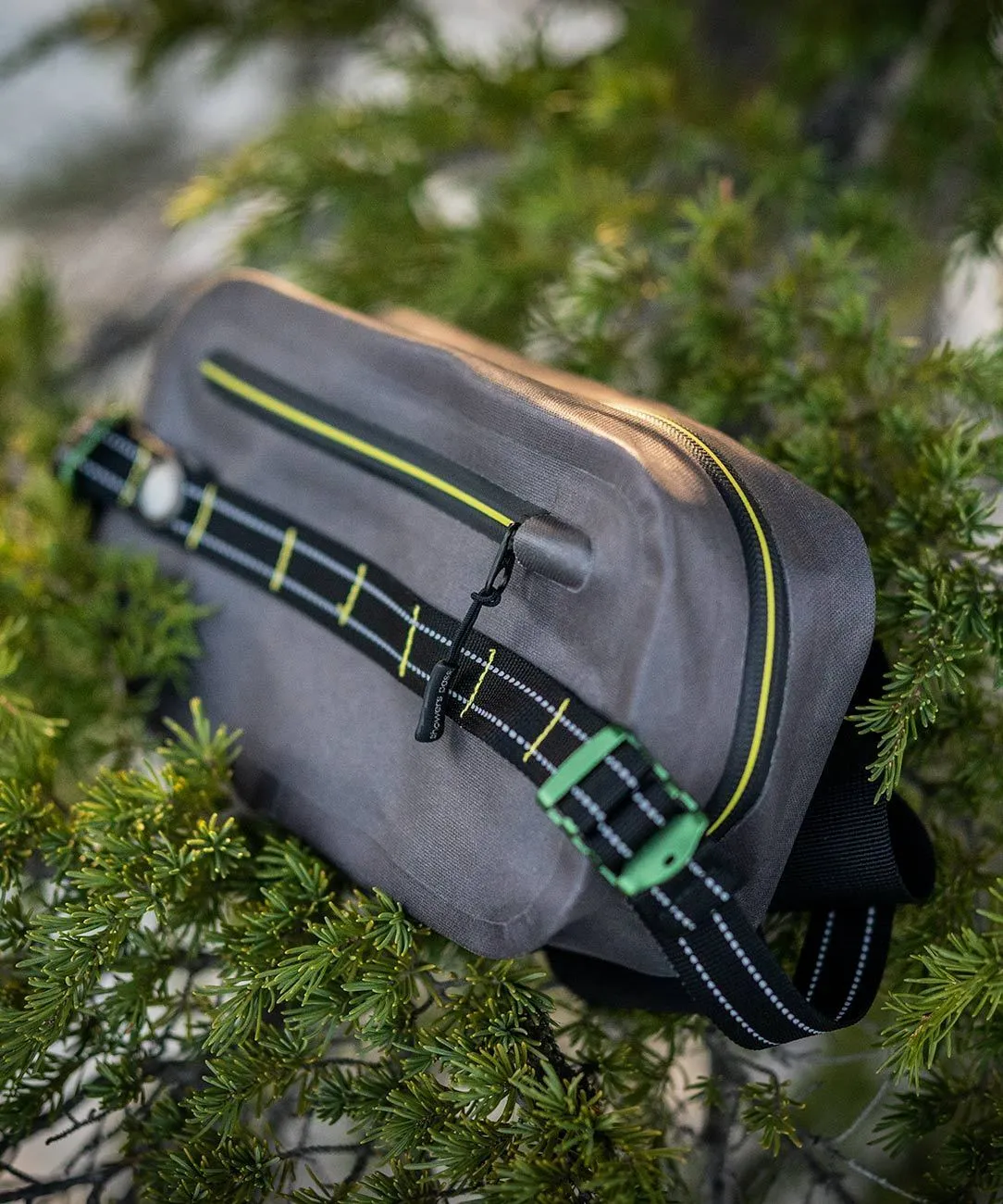 RainSlinger Hip Pack