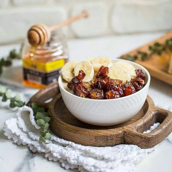 Set of Julia Dining Bowls in a Gift Box