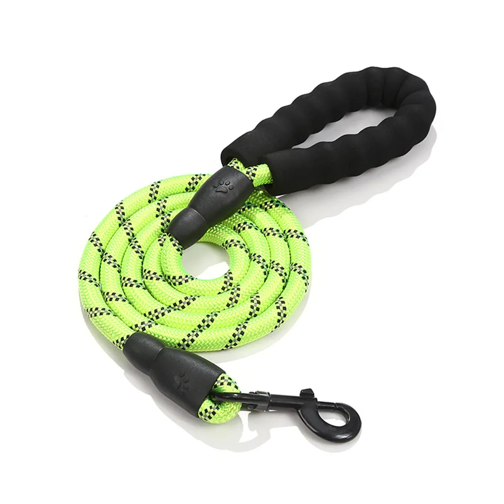 Strong Reflective Dog Leash – Durable Leash for Small, Medium, and Large Dogs (Golden Retrievers & More)