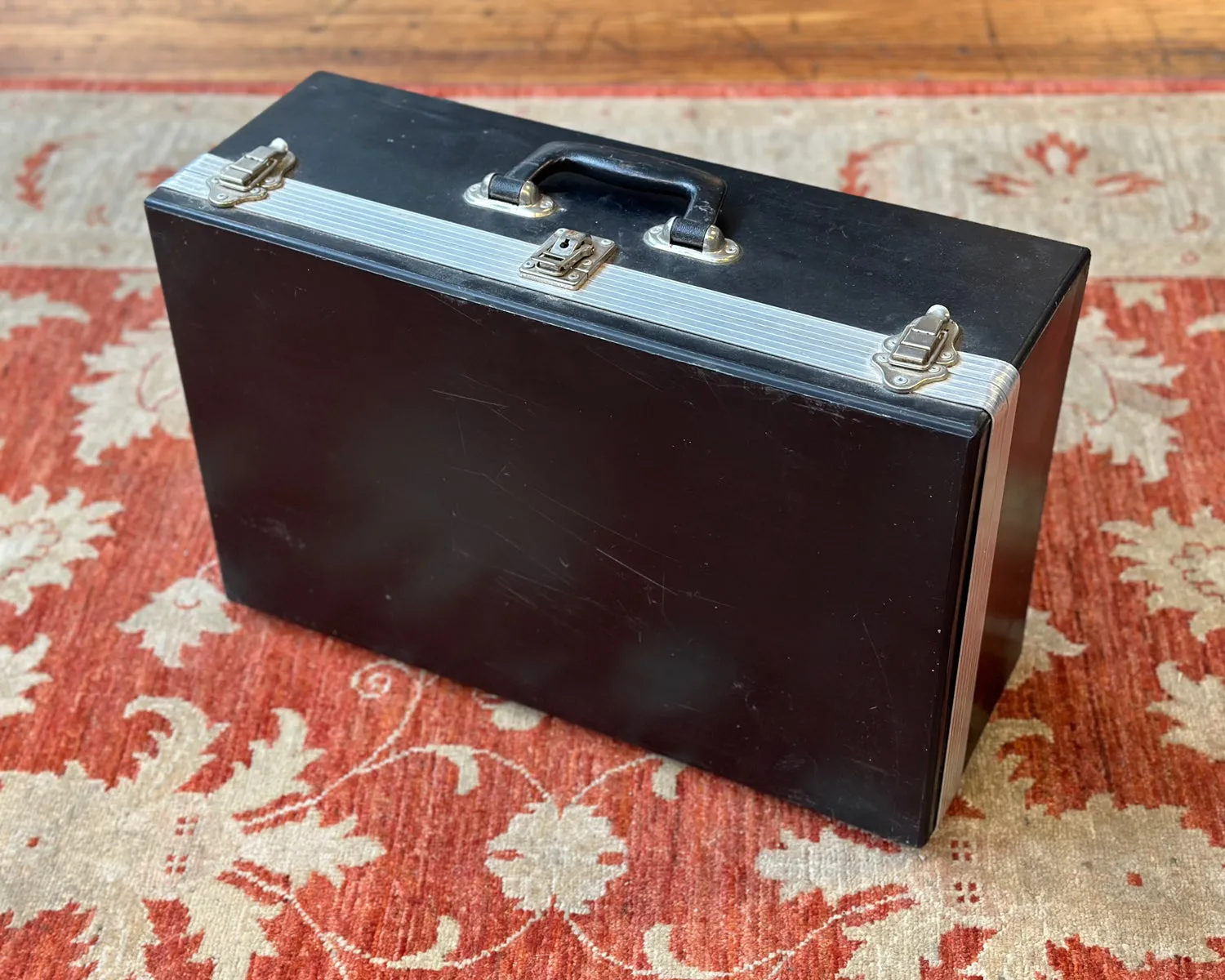 Unbranded Road Case